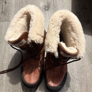Ugg Adirondack Boots Size 12